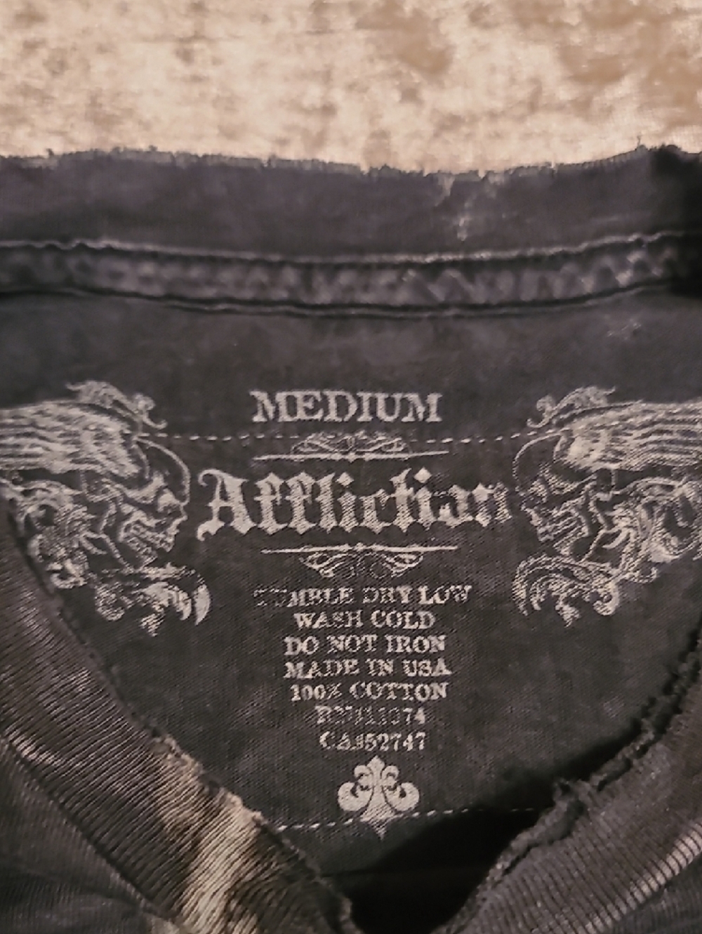 Affliction Studded Men's Medium Black Shirt 2 small holes - Picture 3 of 9